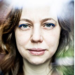 Lisa Doeland<